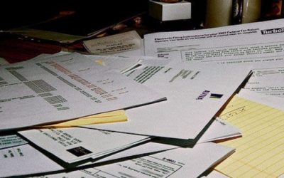 ¿Son válidas las facturas emitidas en papel y posteriormente enviadas por correo electrónico?